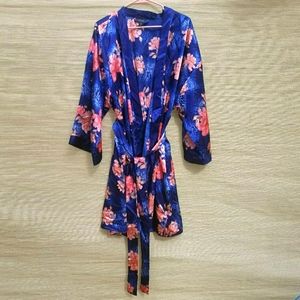 Thalia Sodi XXL Floral Robe